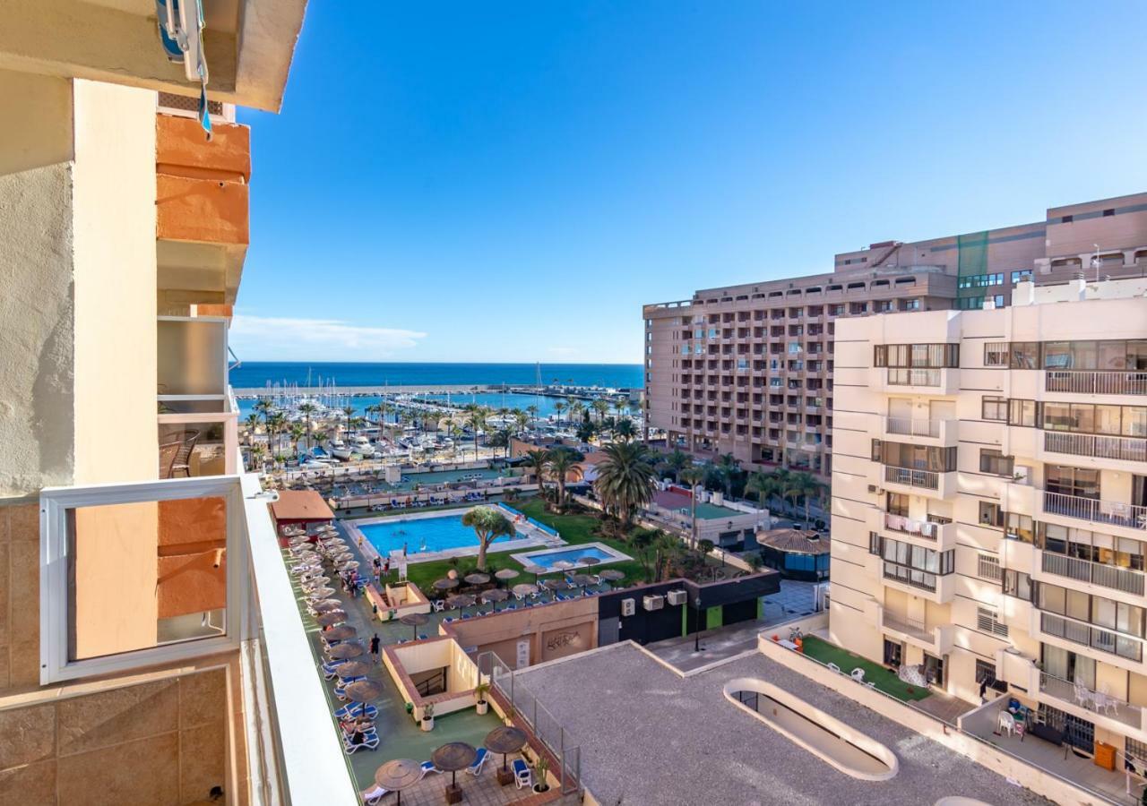 Studio PYR Fuengirola frente al mar Esterno foto